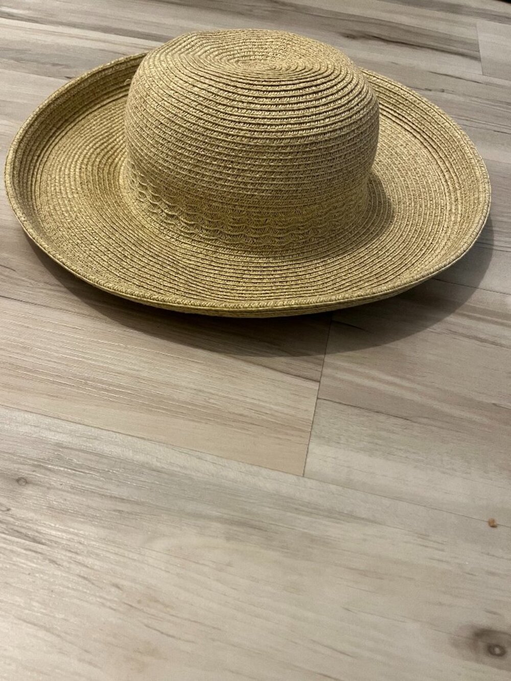 9 West Straw Hat